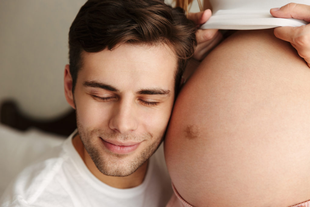 Maternité, paternité, haptonomie, grossesse, attente d'un enfant, accouchement, stress accouchement, périnatalité, post-accouchement